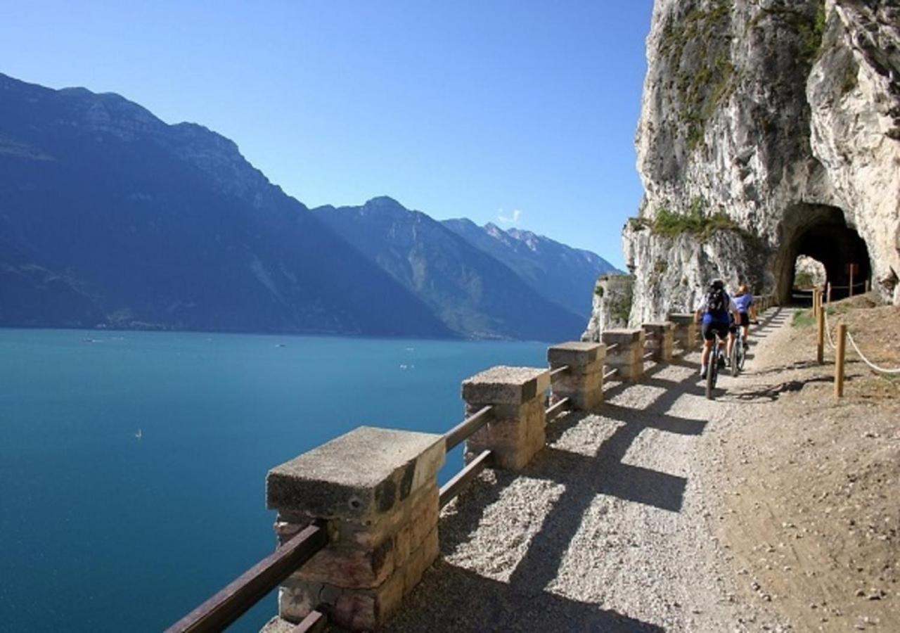 Apartmán Casa Zanoni Torbole Sul Garda Exteriér fotografie